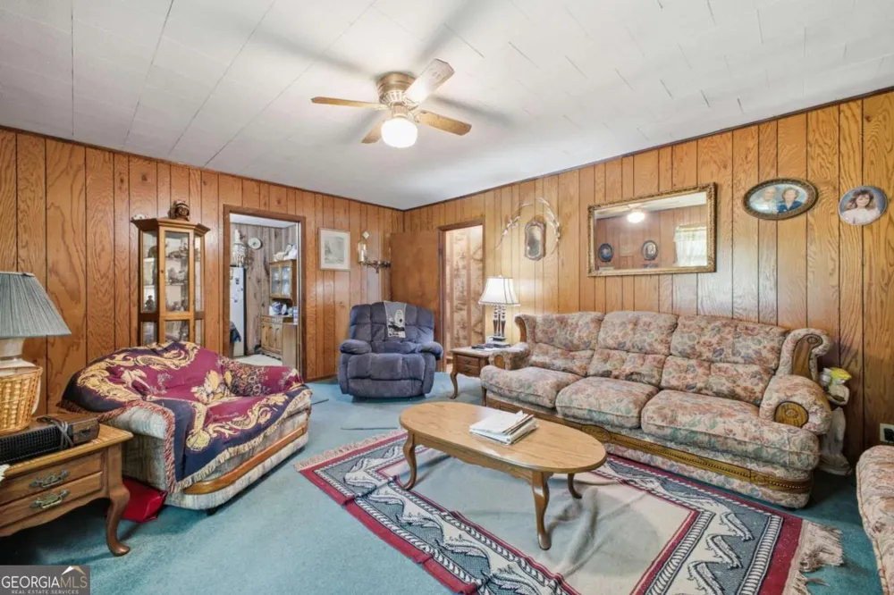 101 Jackson ST Calhoun, GA 30701