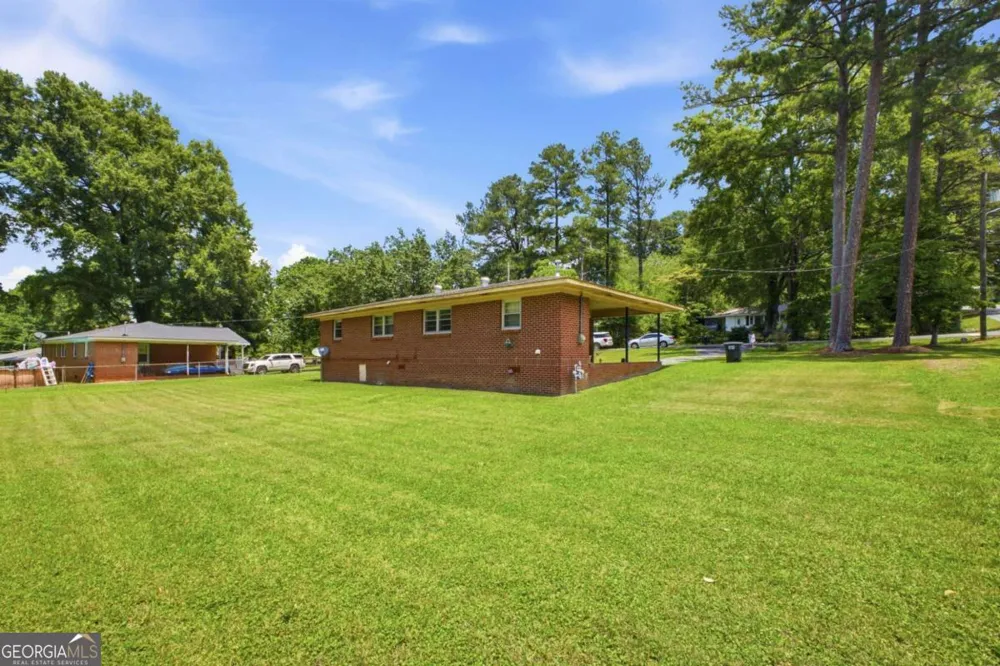 101 Jackson ST Calhoun, GA 30701