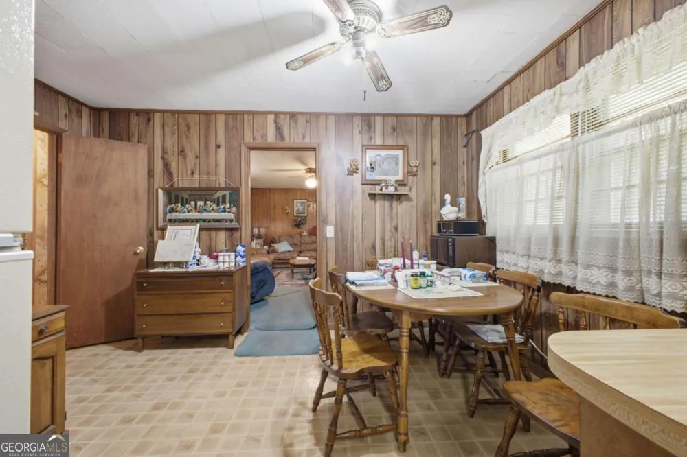 101 Jackson ST Calhoun, GA 30701