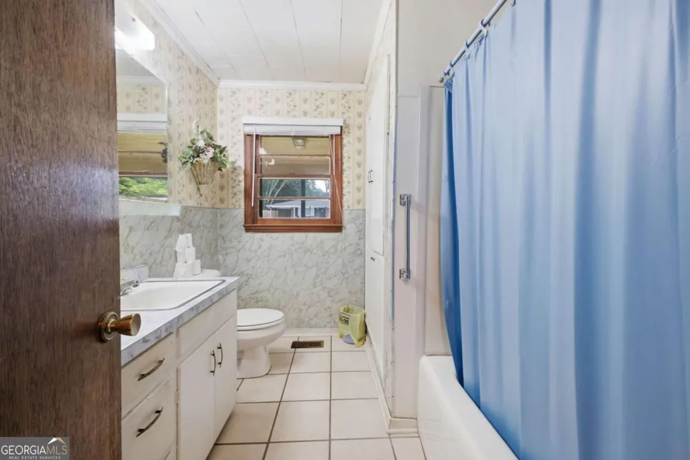 101 Jackson ST Calhoun, GA 30701