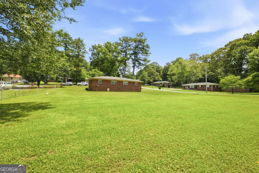 101 Jackson ST Calhoun, GA 30701