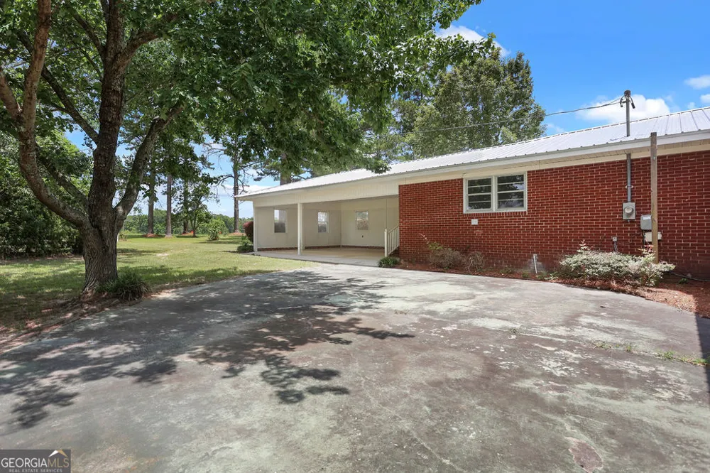 2362 Millen HWY Sylvania, GA 30467