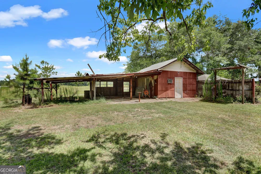 2362 Millen HWY Sylvania, GA 30467