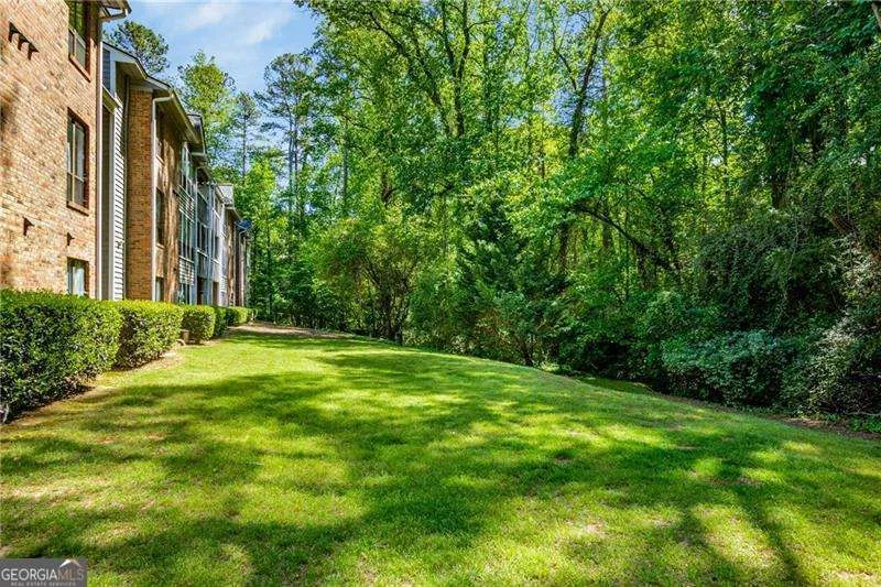 525 Warm Springs CIR Roswell, GA 30075