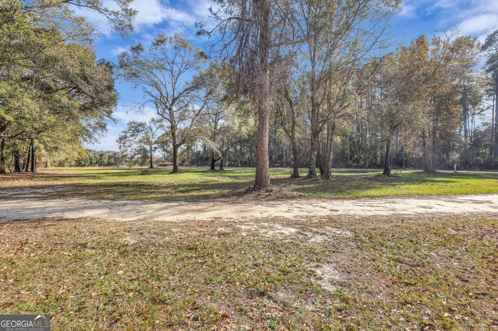 4931 Mill branch club RD Pembroke, GA 31321