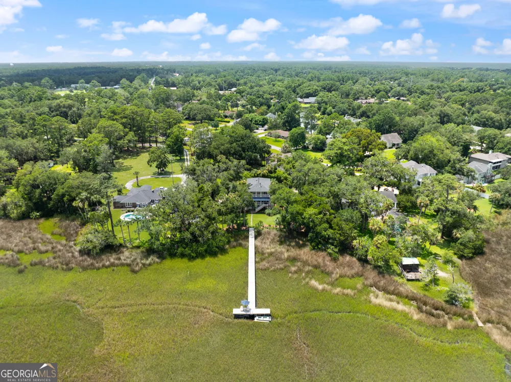 71 Thornhill DR Brunswick, GA 31525