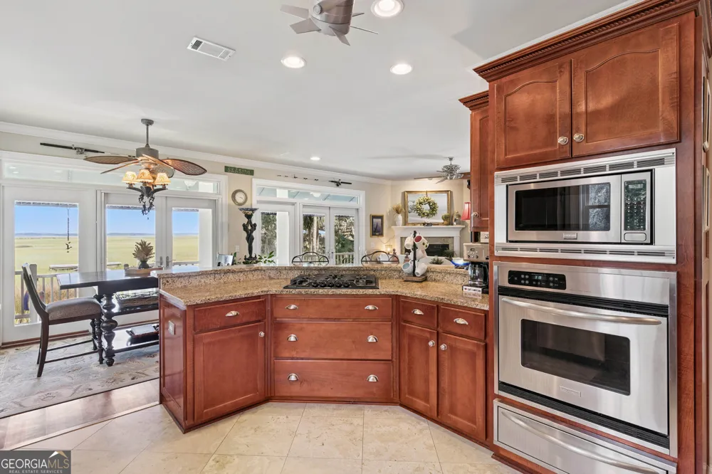71 Thornhill DR Brunswick, GA 31525