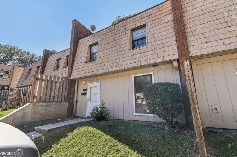 6429 Woodstone WAY Morrow, GA 30260