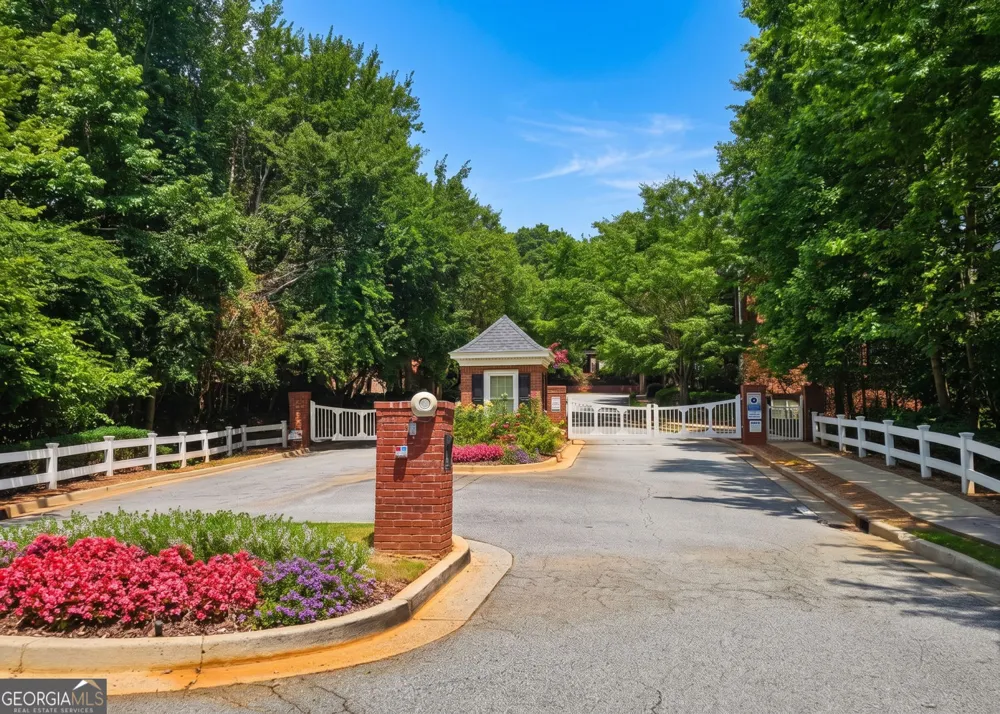 1503 Waters Edge TRL Roswell, GA 30075