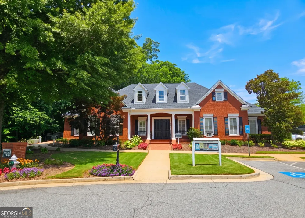 1503 Waters Edge TRL Roswell, GA 30075