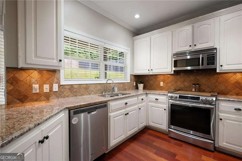 114 Towne Lake DR NE Calhoun, GA 30701