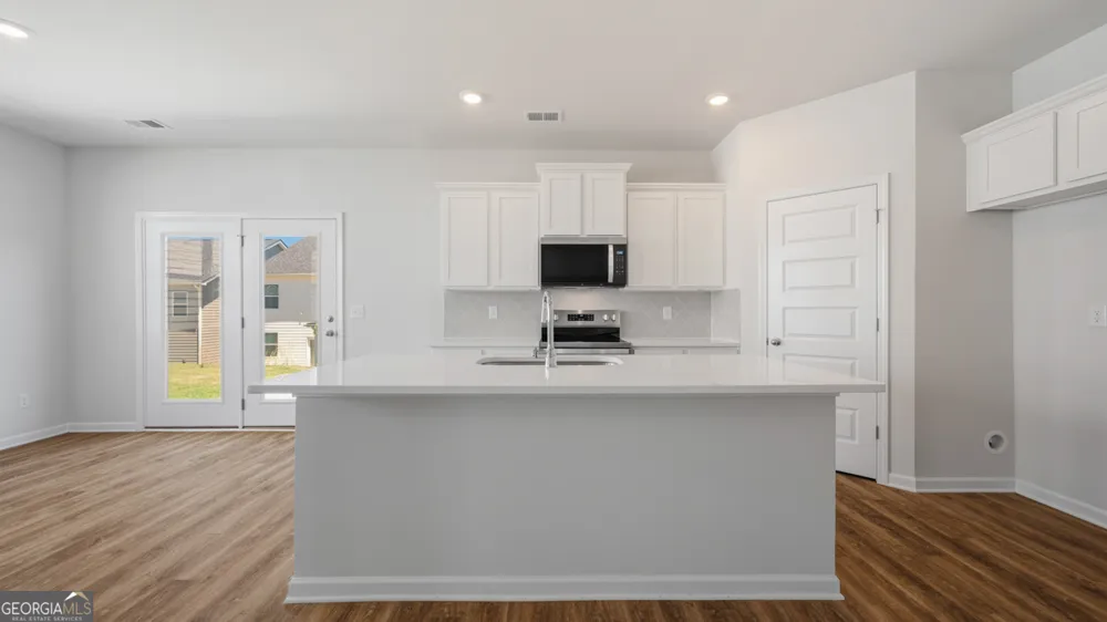 11979 Aukerman WAY Hampton, GA 30228