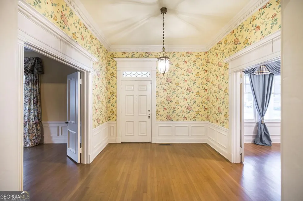 62 Indian Springs DR Forsyth, GA 31029