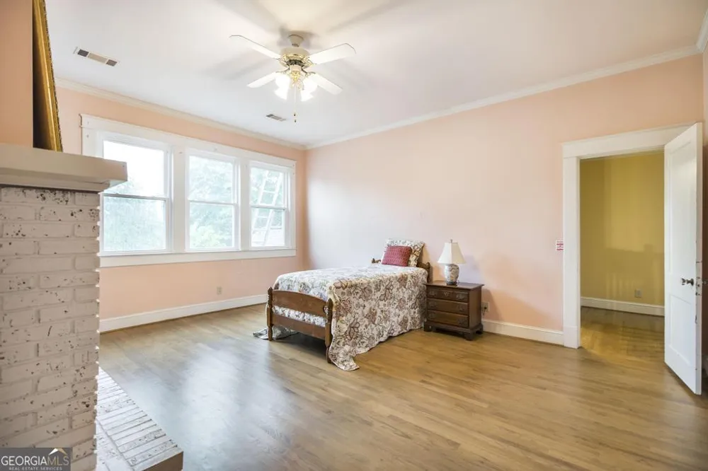62 Indian Springs DR Forsyth, GA 31029
