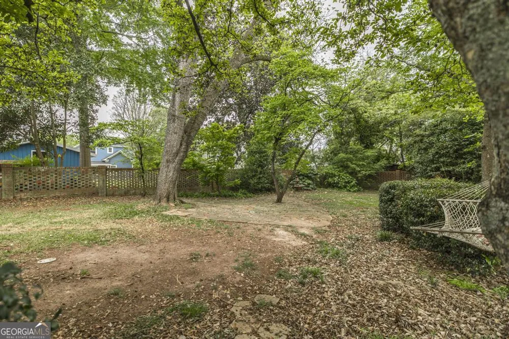62 Indian Springs DR Forsyth, GA 31029
