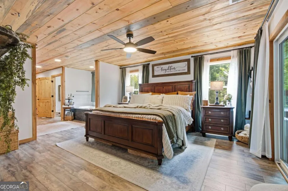 426 Thompson Creek Park RD Dawsonville, GA 30534