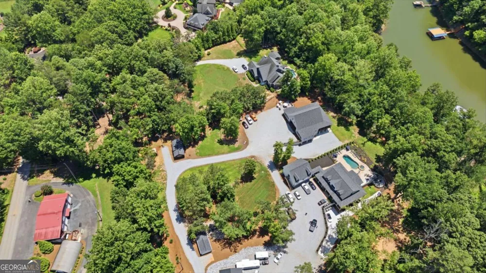 426 Thompson Creek Park RD Dawsonville, GA 30534