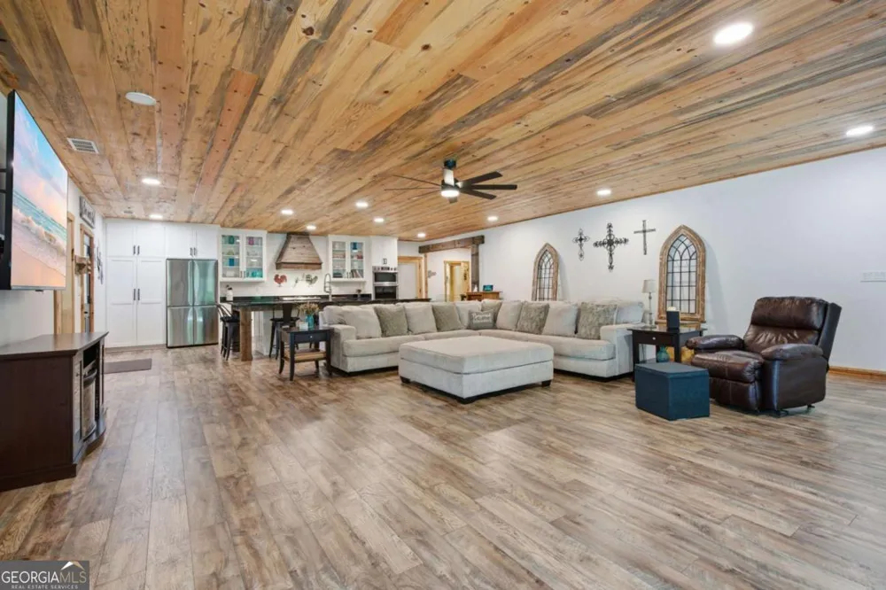 426 Thompson Creek Park RD Dawsonville, GA 30534