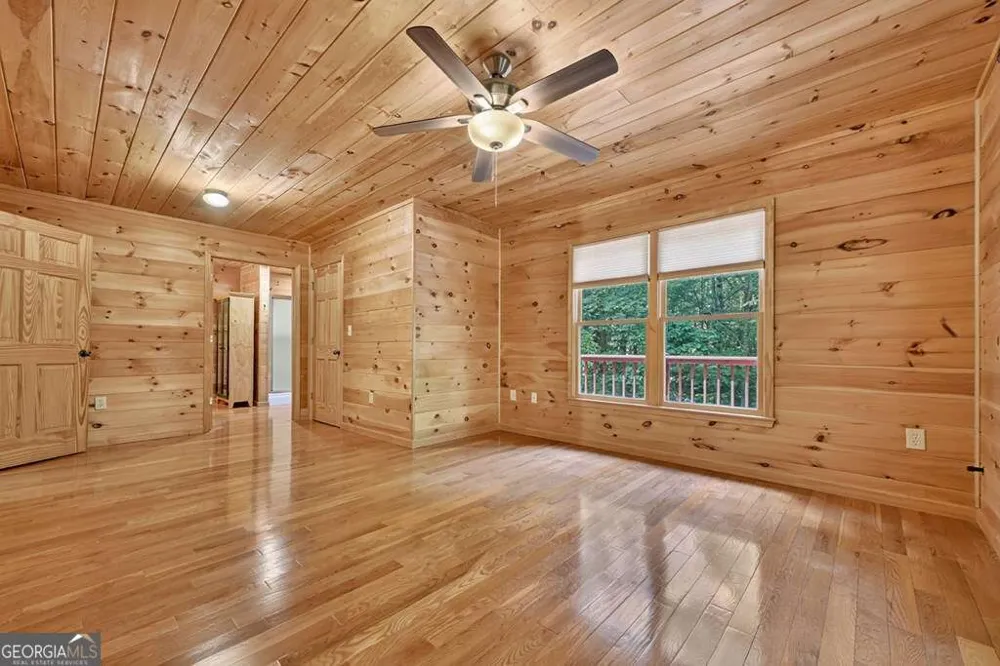 21 Trails End LN Morganton, GA 30560
