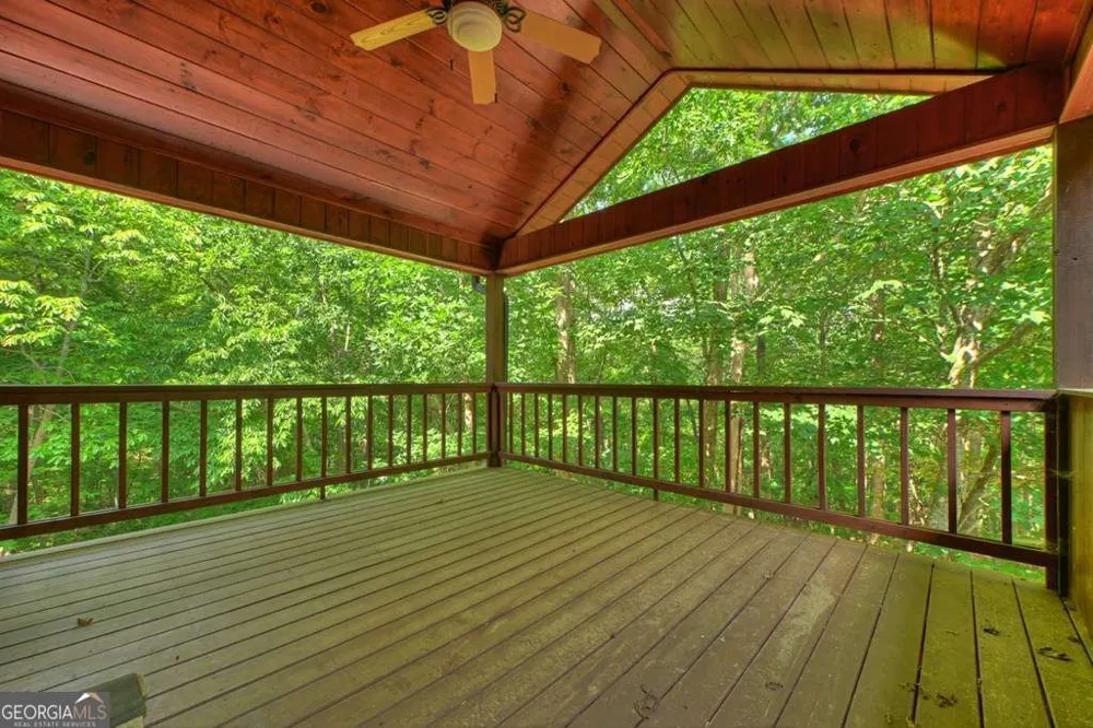 21 Trails End LN Morganton, GA 30560