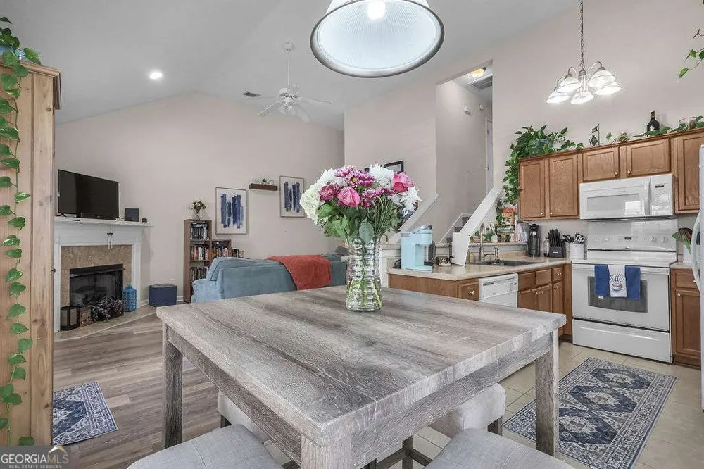 52 Orchid LN Savannah, GA 31419