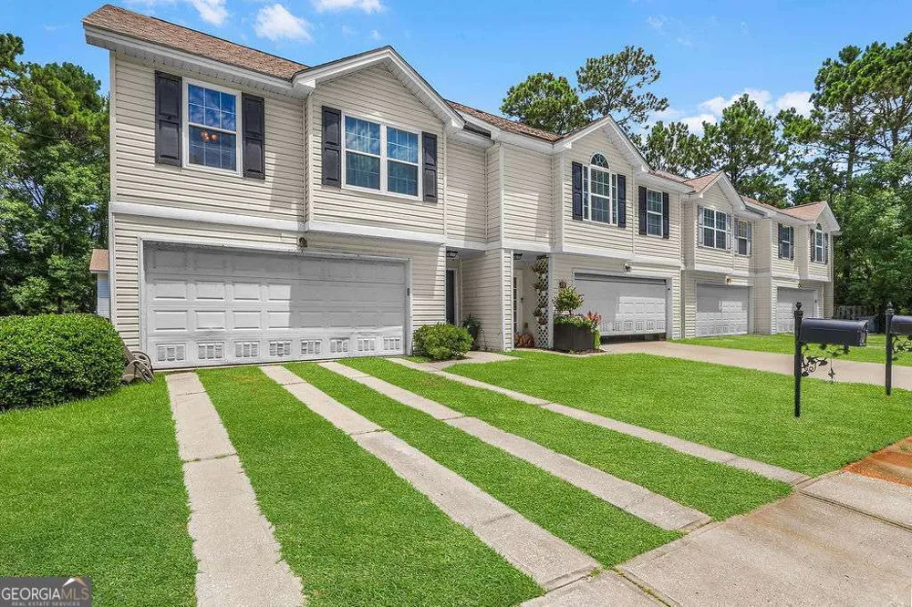 52 Orchid LN Savannah, GA 31419