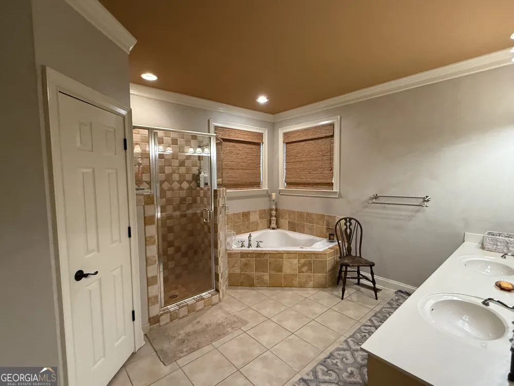 1030 Walton CIR Thomaston, GA 30286