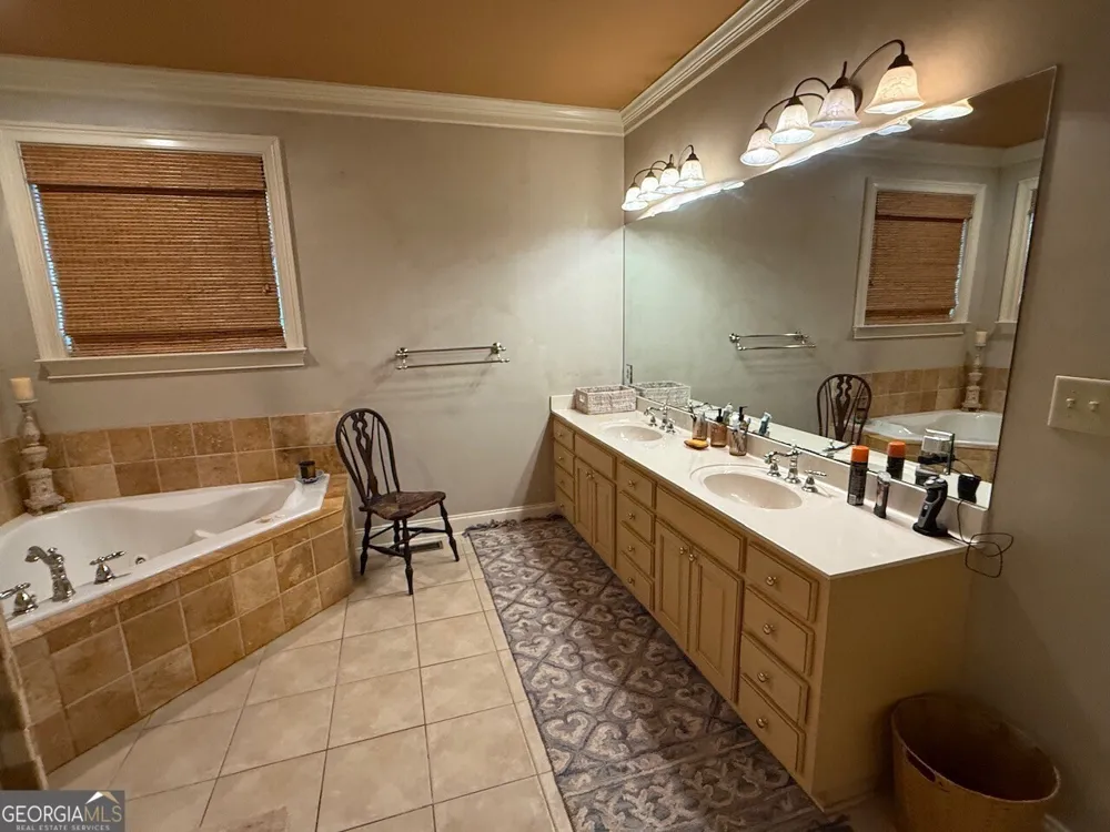 1030 Walton CIR Thomaston, GA 30286