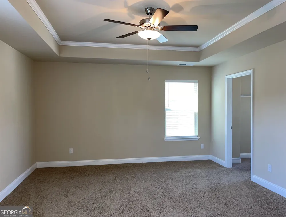 2651 Lovejoy Crossing LN Hampton, GA 30228
