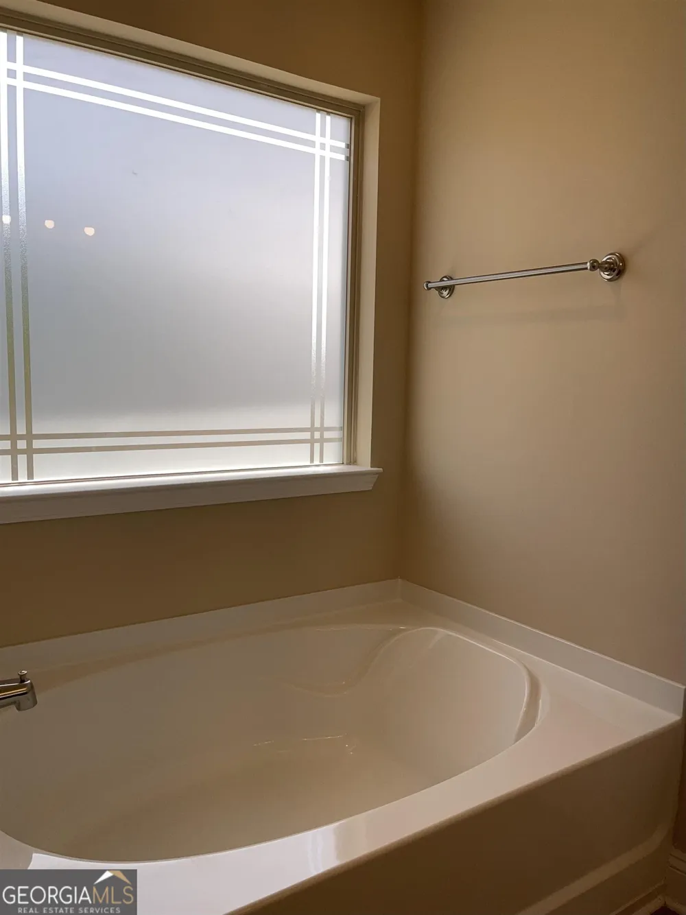 2651 Lovejoy Crossing LN Hampton, GA 30228