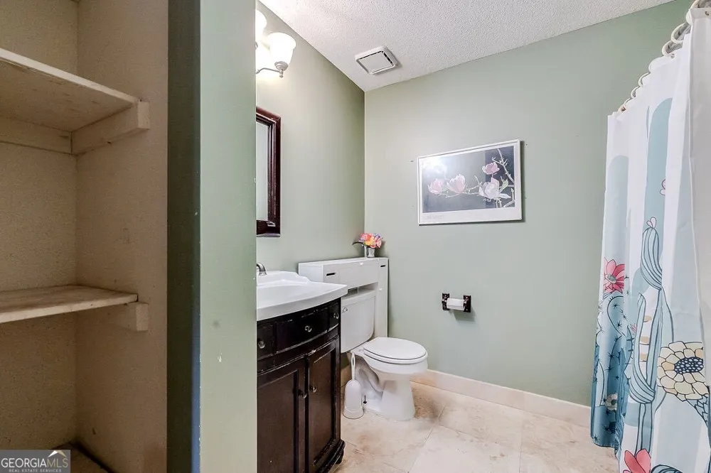 494 Teal Lake DR Richmond Hill, GA 31324