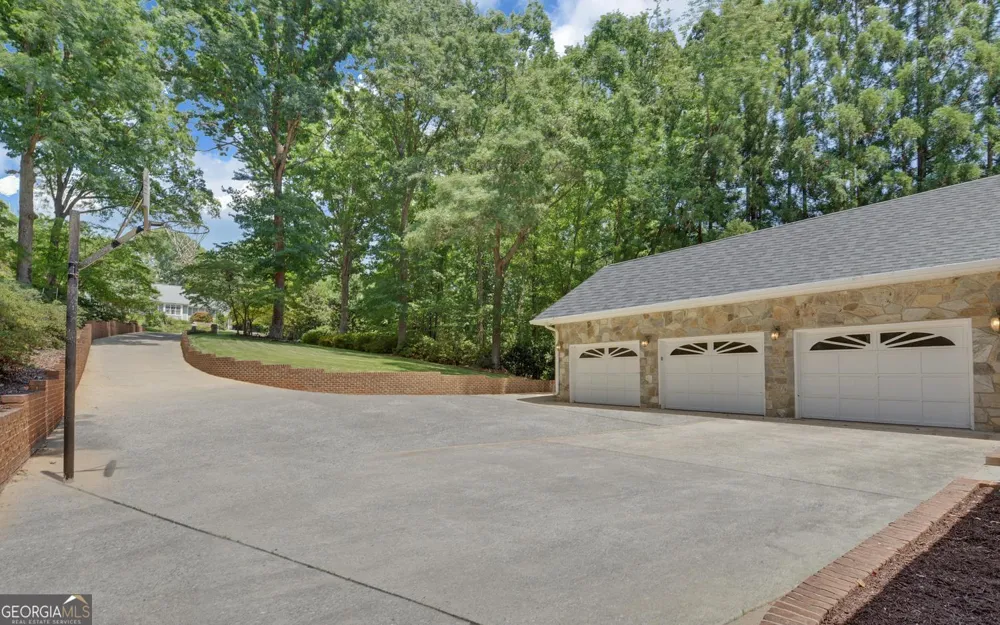 1410 Hunters TRL Anderson, SC 29625
