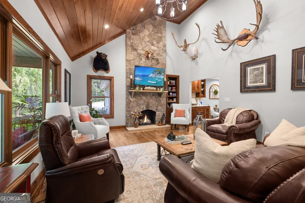 212 Knots Landing DR Demorest, GA 30535