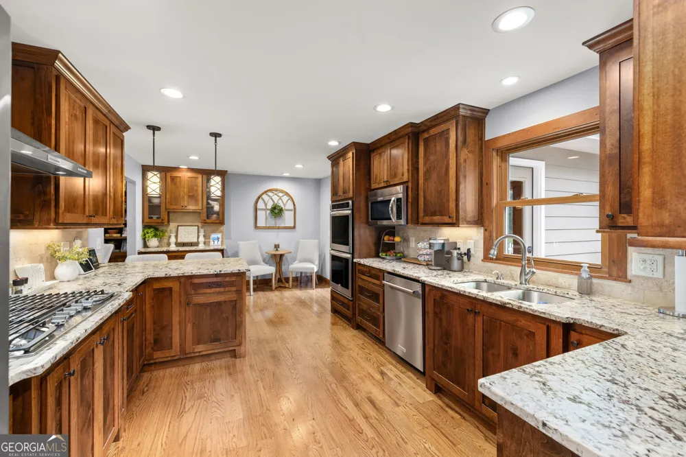212 Knots Landing DR Demorest, GA 30535