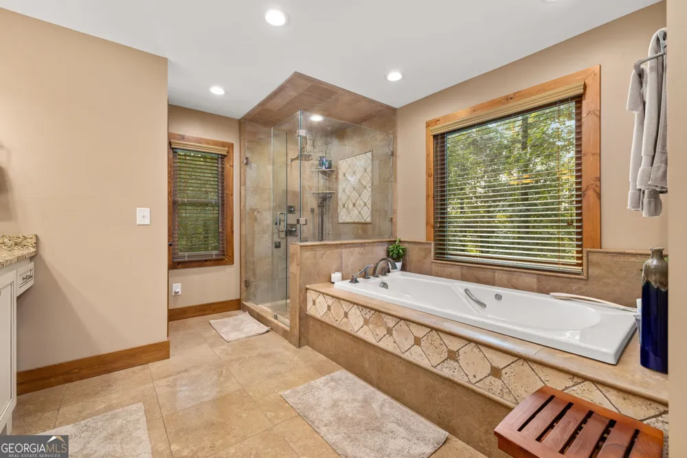 212 Knots Landing DR Demorest, GA 30535