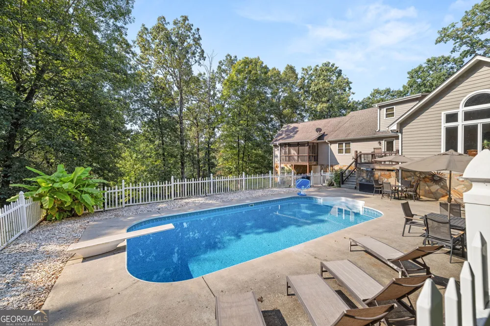 212 Knots Landing DR Demorest, GA 30535