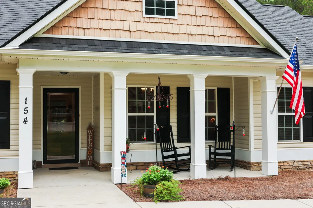 154 Cole Forest Barnesville, GA 30204