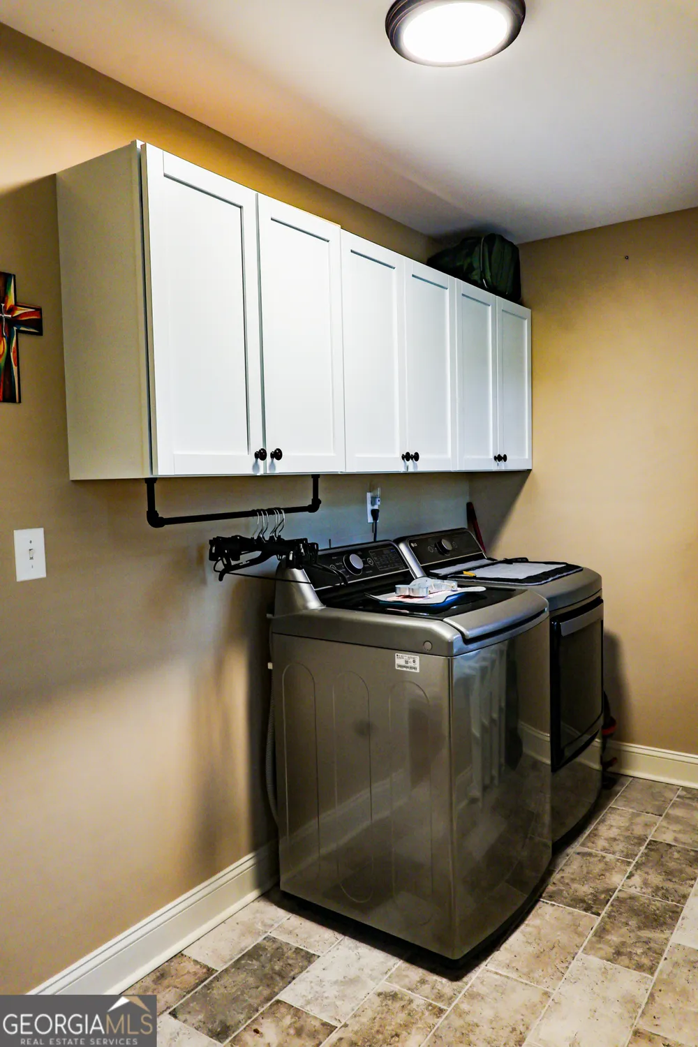 154 Cole Forest Barnesville, GA 30204