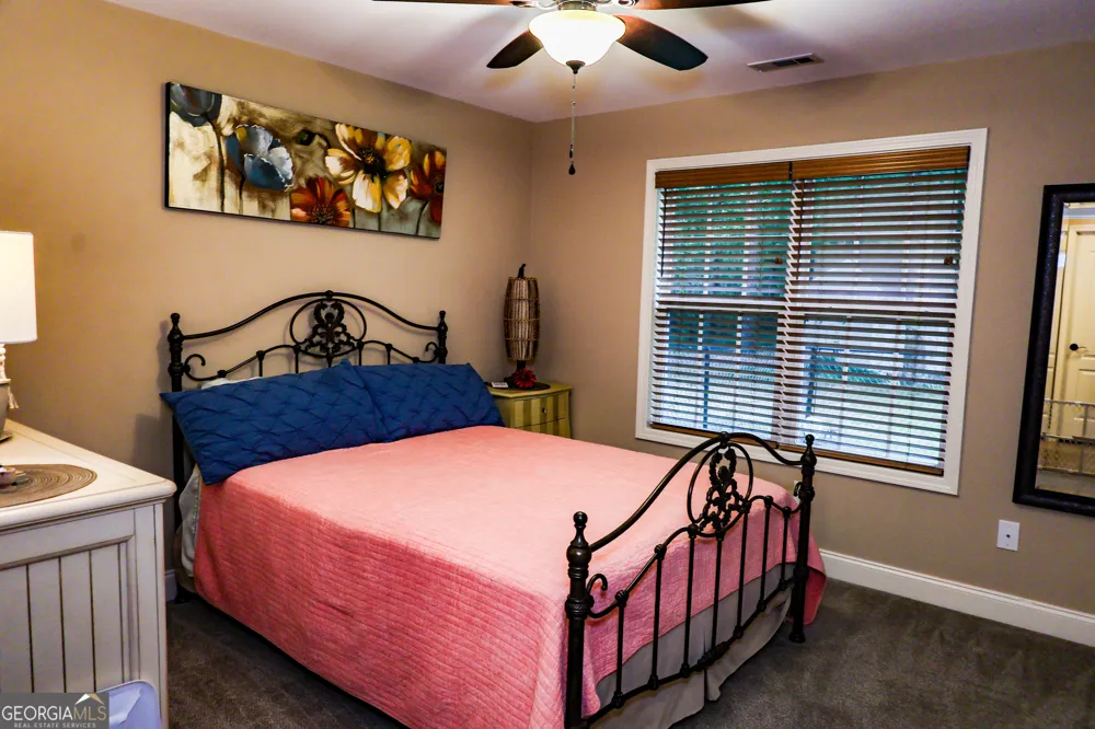 154 Cole Forest Barnesville, GA 30204