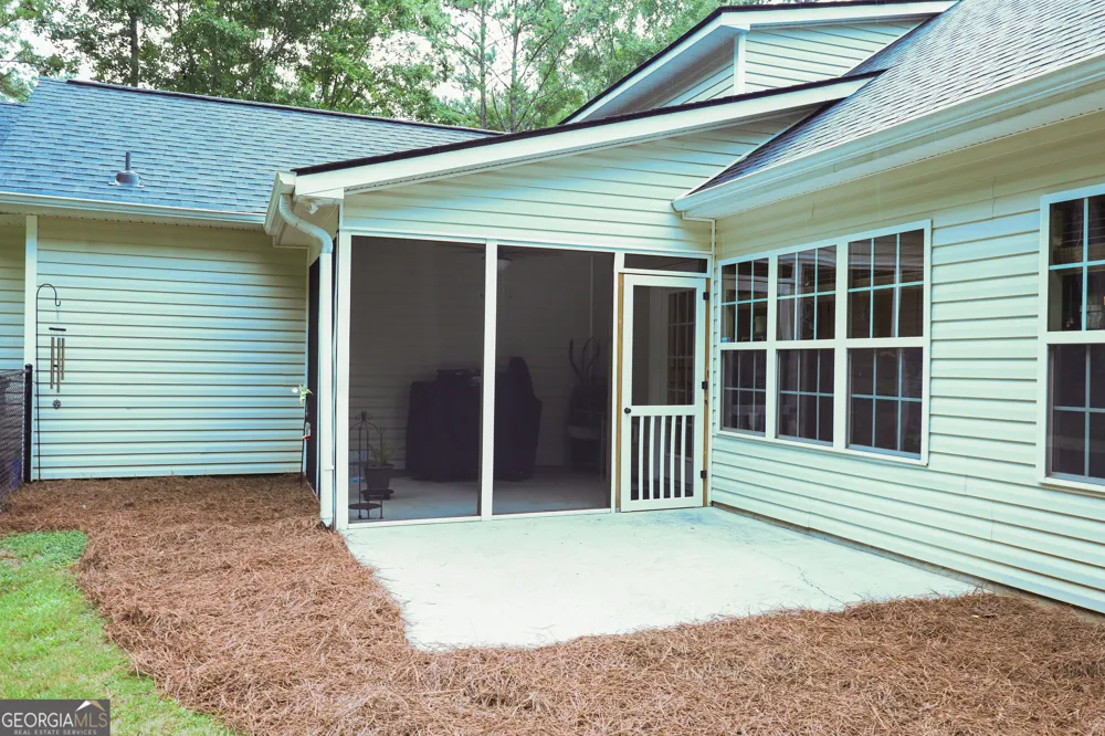 154 Cole Forest Barnesville, GA 30204