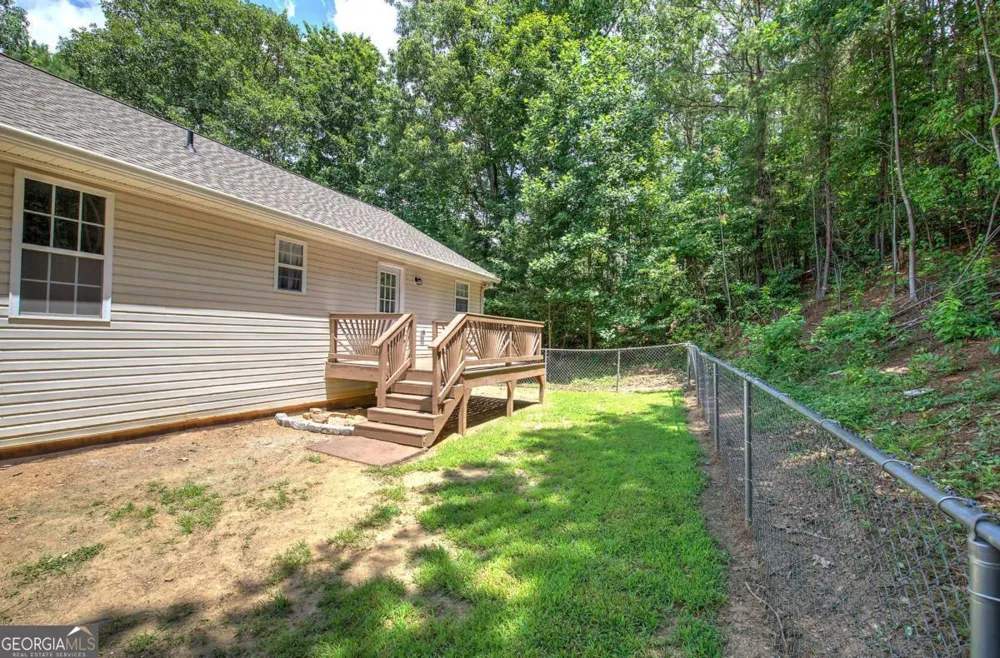 290 Whispering Waters DR Jasper, GA 30143