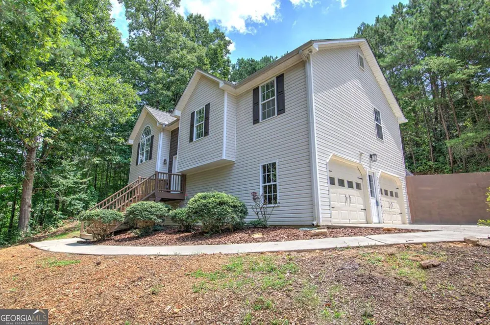 290 Whispering Waters DR Jasper, GA 30143