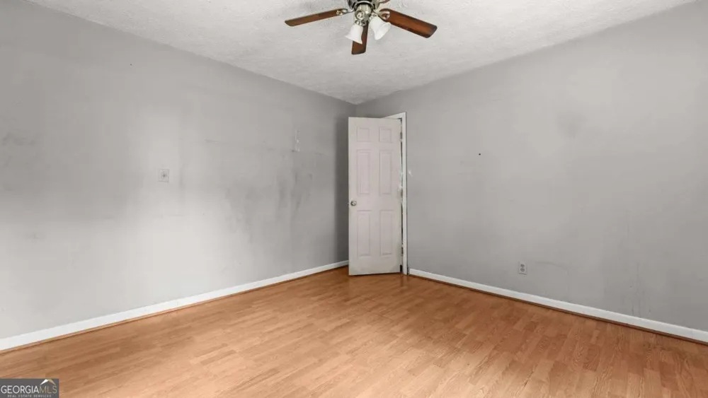5 Ridgedale DR SE Silver Creek, GA 30173