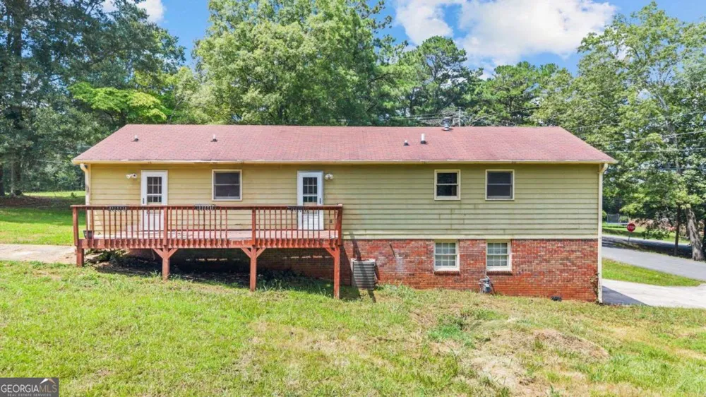 5 Ridgedale DR SE Silver Creek, GA 30173