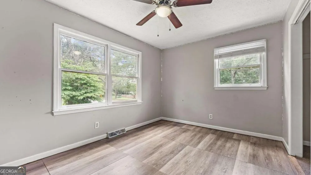 5 Ridgedale DR SE Silver Creek, GA 30173