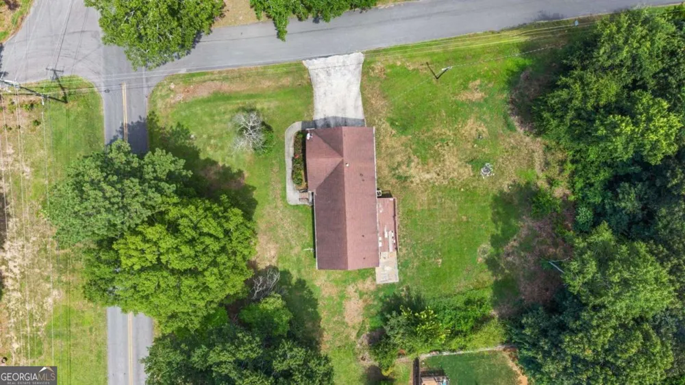 5 Ridgedale DR SE Silver Creek, GA 30173