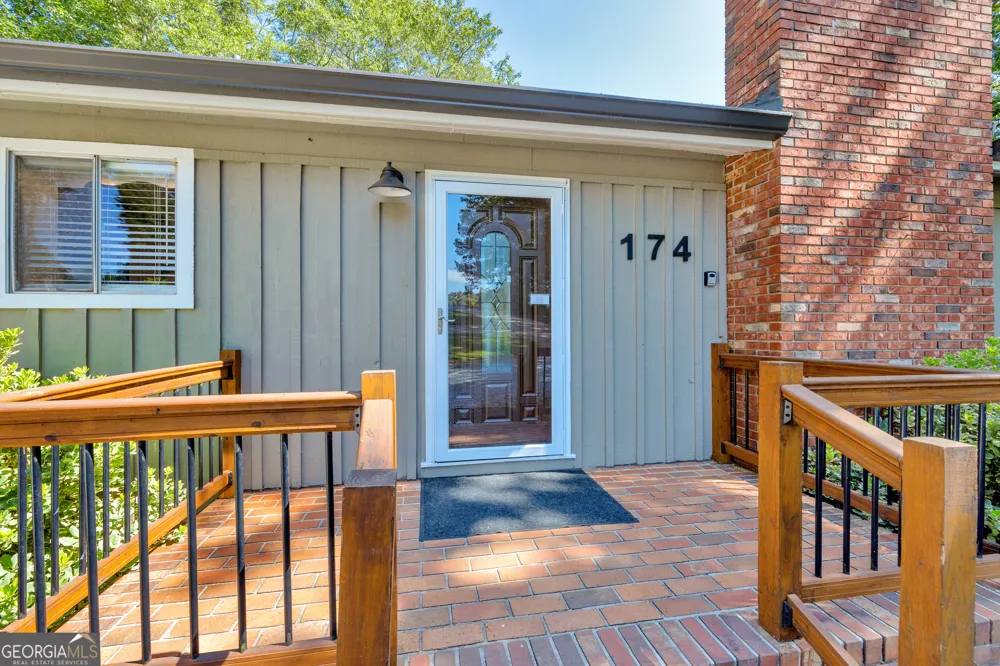 174 Rosewood CIR Hartwell, GA 30643
