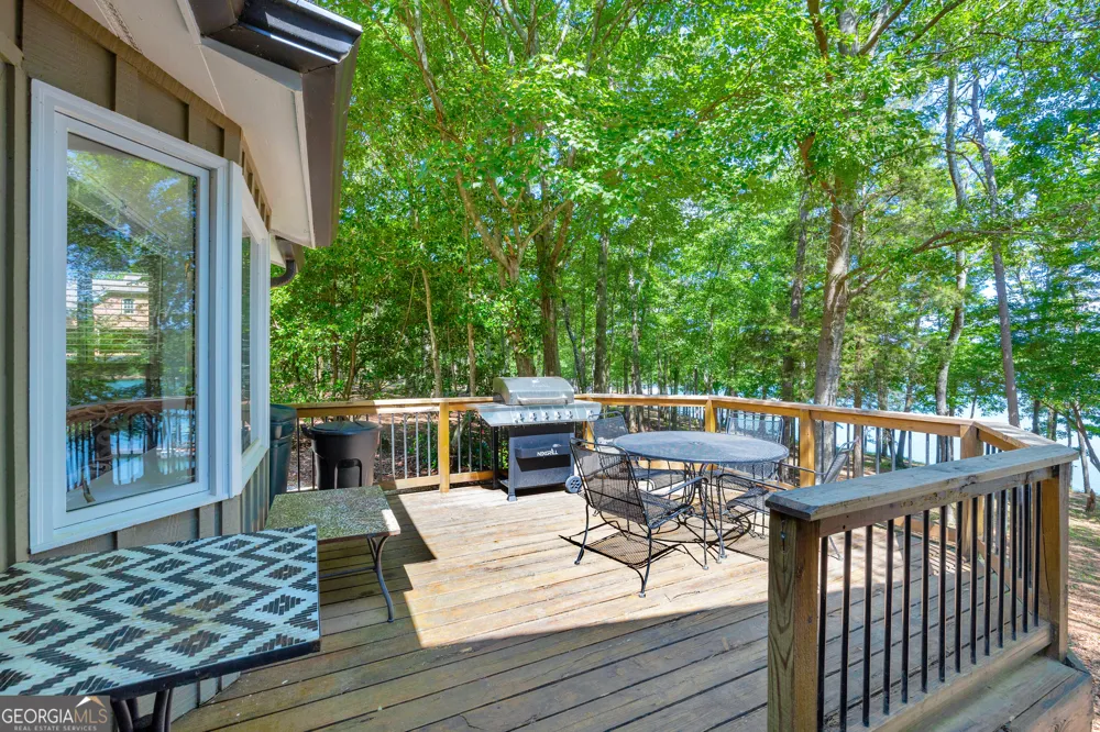 174 Rosewood CIR Hartwell, GA 30643