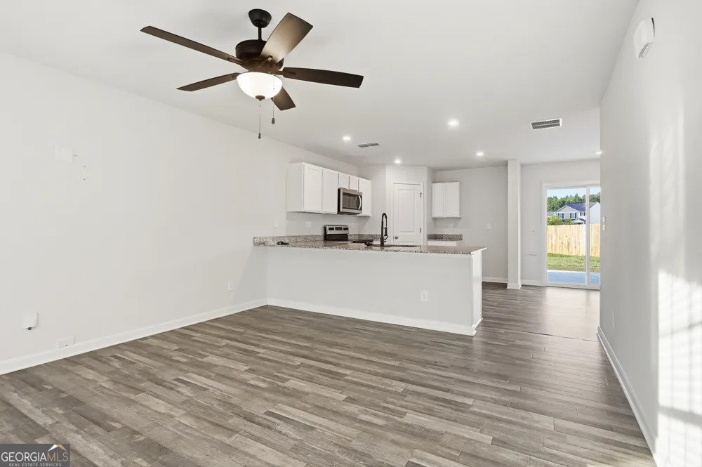 154 Catalpa RD Milner, GA 30257