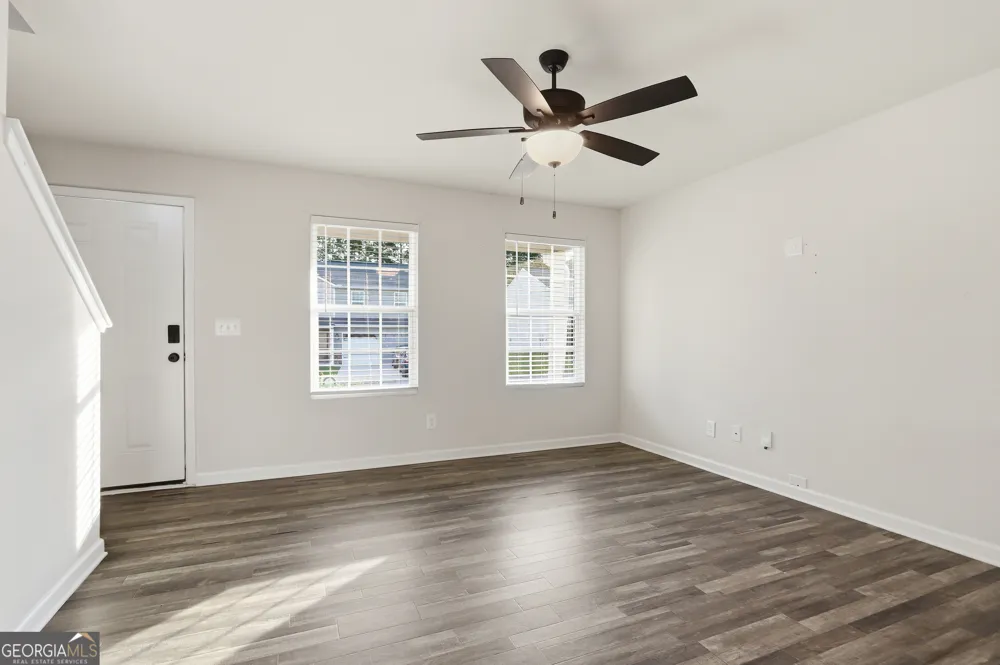 154 Catalpa RD Milner, GA 30257